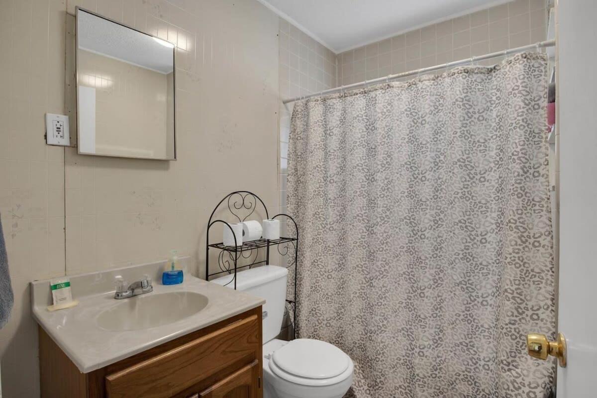 2-Bedroom Pet-Friendly Apartment In East Knoxville Luaran gambar